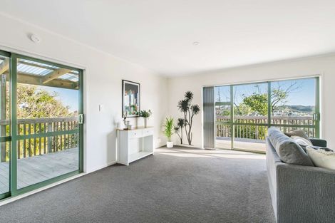 Photo of property in 32 Riverhaven Drive, Wade Heads, Whangaparaoa, 0932