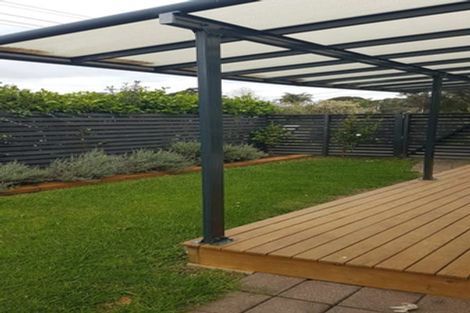 Photo of property in 5 Holgate Avenue, Herald Island, Auckland, 0618