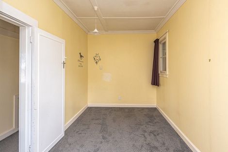 Photo of property in 16 Rata Street, Gonville, Whanganui, 4501