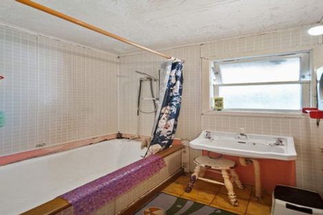 Photo of property in 15 Antrim Crescent, Otara, Auckland, 2023