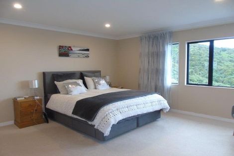 Photo of property in 26 Ramphal Terrace, Khandallah, Wellington, 6035