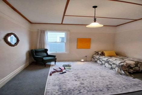 Photo of property in 165 Cambridge Street, Levin, 5510