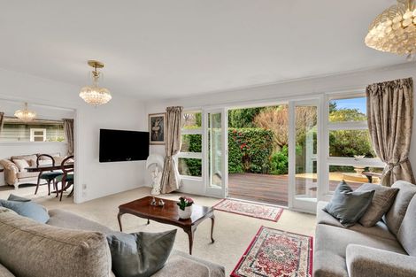 Photo of property in 2/2a Medbury Terrace, Fendalton, Christchurch, 8041