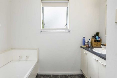 Photo of property in 7 Raleigh Avenue, Fairview Downs, Hamilton, 3214