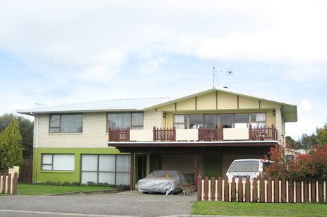 Photo of property in 322 Clifton Road, Te Awanga, 4102