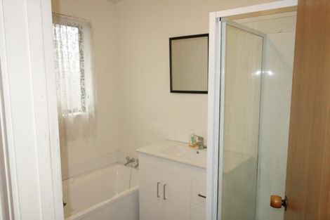 Photo of property in 22a Chipping Lane, Redwood, Christchurch, 8051