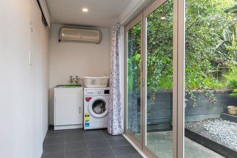 Photo of property in 102a Milton Terrace, Picton, 7220