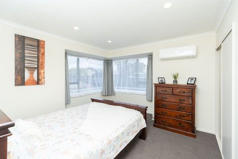 Photo of property in 11 Myrlene Place, Nawton, Hamilton, 3200