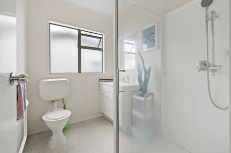 Photo of property in 63 Gloucester Road, Manurewa, Auckland, 2102