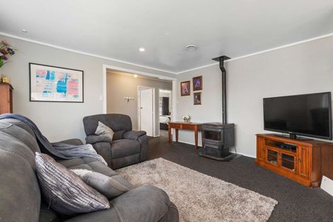 Photo of property in 10 Adam Place, Mangakakahi, Rotorua, 3015