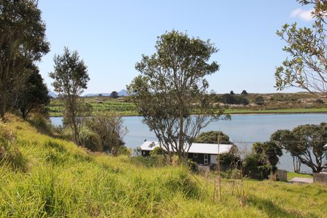 Photo of property in 286 Cove Road, Waipu, 0582