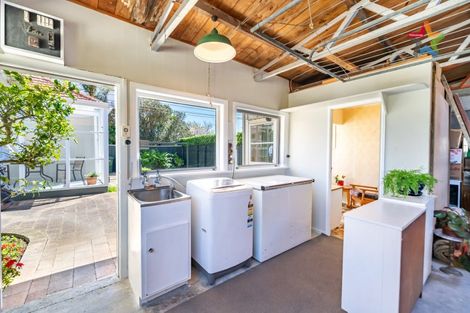 Photo of property in 14a Wai-iti Crescent, Woburn, Lower Hutt, 5010