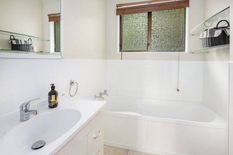 Photo of property in 5 Solway Place, Papakowhai, Porirua, 5024