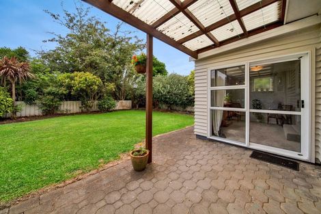 Photo of property in 7 Whakawhiti Street, Marfell, New Plymouth, 4310