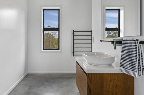 Photo of property in 24 Piko Lane, Marotiri, Taupo, 3377