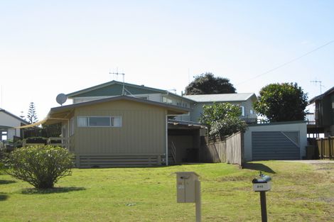 Photo of property in 1/215 Harbour Road, Ohope, 3121