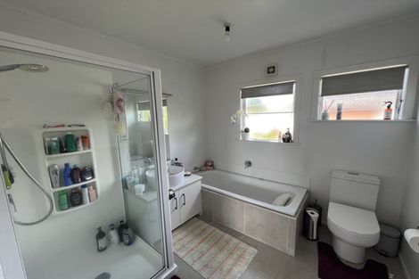 Photo of property in 157a Carlisle Road, Northcross, Auckland, 0632
