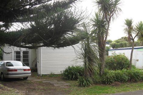 Photo of property in 1 Whareroa Road, Raumati South, Paraparaumu, 5032