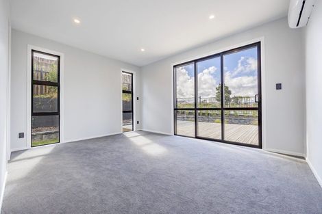 Photo of property in 75 Podgora Avenue, Huapai, Kumeu, 0810