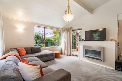 Photo of property in 14b Forest Road, Pinehaven, Upper Hutt, 5019