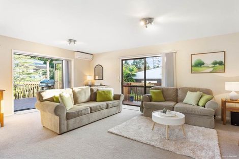 Photo of property in 690a Beach Road, Browns Bay, Auckland, 0630