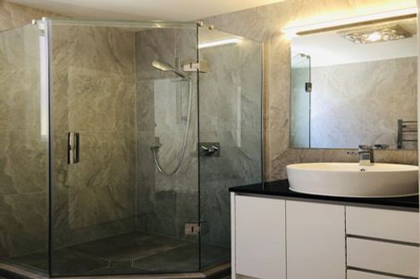 Photo of property in 9 Hinoki Way, Flat Bush, Auckland, 2019