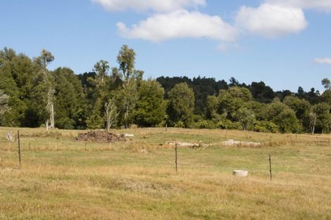 Photo of property in 1046 Work Road, Whakamarama, 3181