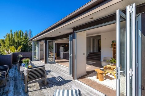 Photo of property in 27 Ocean Road, Surfdale, Waiheke Island, 1081