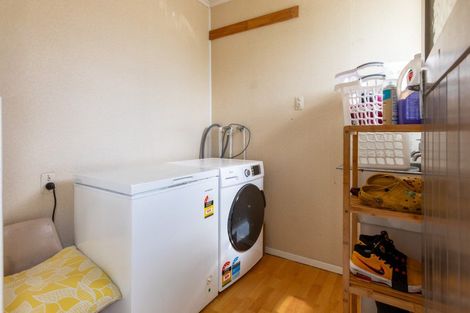 Photo of property in 3 Gertrude Street, Dannevirke, 4930