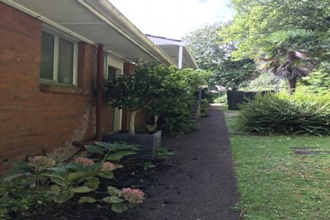 Photo of property in 4/2b Queensway, Three Kings, Auckland, 1024