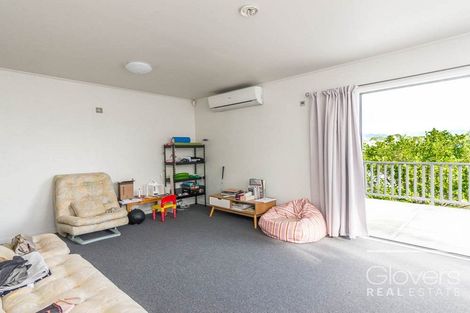 Photo of property in 80 Sunvue Road, Glen Eden, Auckland, 0602