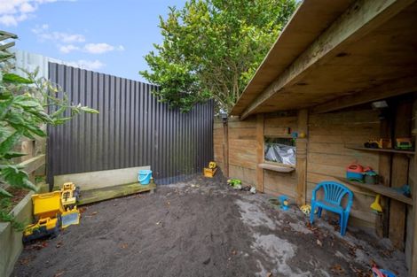 Photo of property in 34 Tayler Street, Eltham, 4322