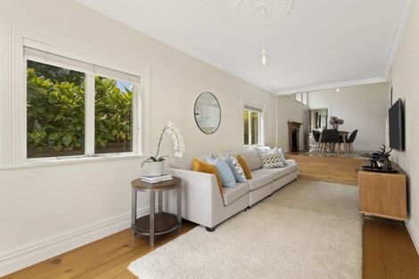 Photo of property in 67 Albert Road, Devonport, Auckland, 0624