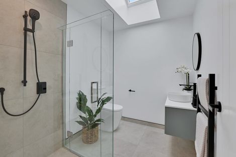 Photo of property in 16 Hauhake Terrace, Leamington, 3495