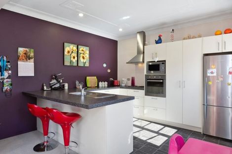 Photo of property in 135 Forfar Street, Clyde Hill, Dunedin, 9011