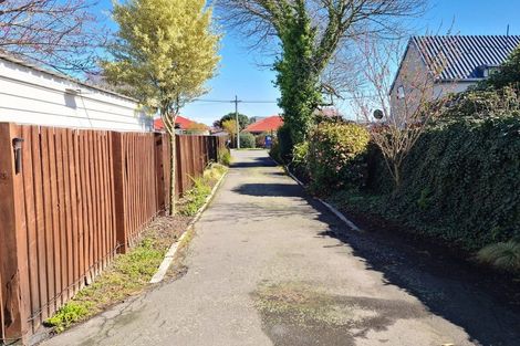Photo of property in 1/8 Nortons Road, Avonhead, Christchurch, 8042