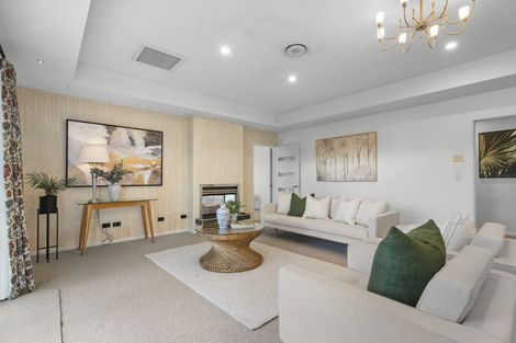 Photo of property in 4 Levinge Lane, Hillmorton, Christchurch, 8024