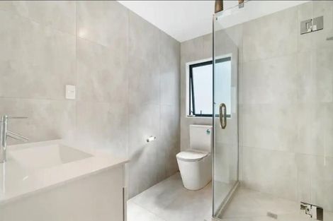 Photo of property in 3 Tumu Road, Papakura, 2110