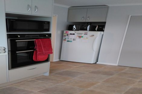 Photo of property in 166 Kelvin Grove Road, Kelvin Grove, Palmerston North, 4414