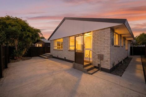 Photo of property in 1/83 Hay Street, Bromley, Christchurch, 8062