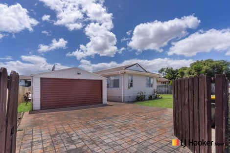 Photo of property in 23 Taitimu Drive, Weymouth, Auckland, 2103