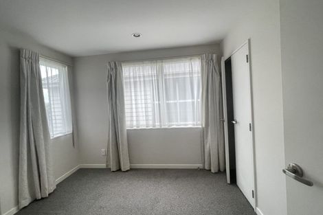 Photo of property in 19 Popokatea Drive, Takanini, 2112