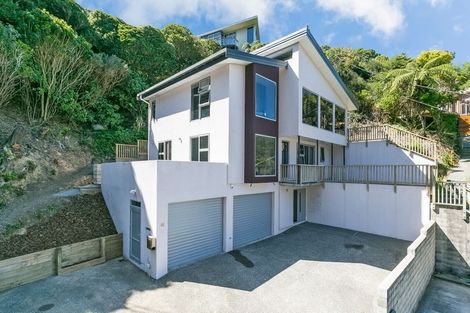 Photo of property in 45 Onslow Road, Khandallah, Wellington, 6035