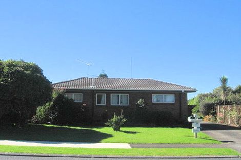 Photo of property in 2/6 Liam Place, Half Moon Bay, Auckland, 2012