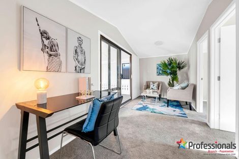 Photo of property in 4 Burlington Place, Manurewa, Auckland, 2102