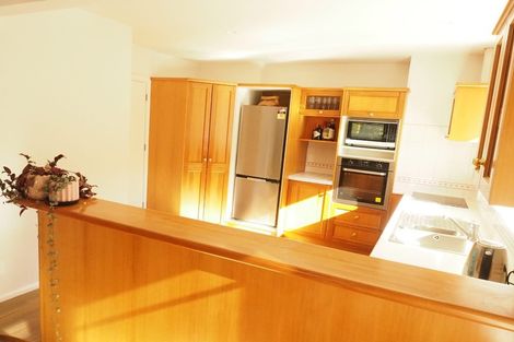 Photo of property in 15 Manor Place, Bryndwr, Christchurch, 8053