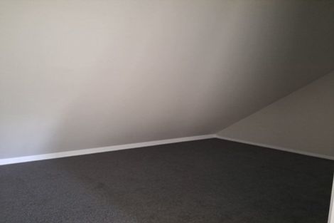 Photo of property in 2/125b Metcalfe Road, Ranui, Auckland, 0612