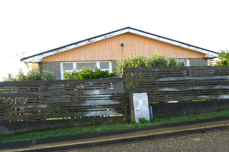 Photo of property in 1 Kirk Crescent, Bluff, 9814