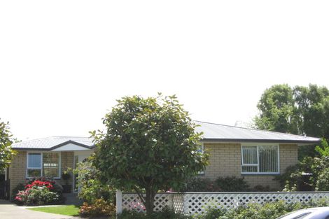 Photo of property in 55 Norrie Street, Redwood, Christchurch, 8051