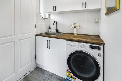 Photo of property in 28a Korora Street, Bromley, Christchurch, 8062